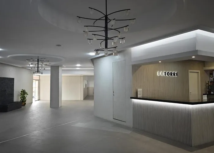 La Colina Enjoy * Τορρεμολίνος